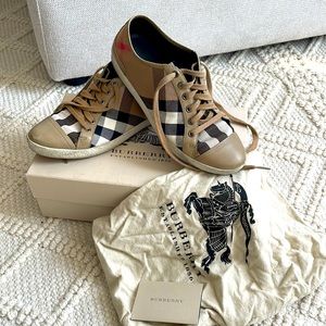 Burberry sneakers
